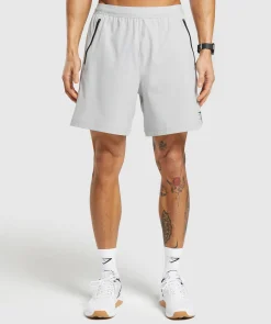 Apex 7" Hybrid Shorts