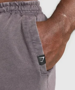 Distressed Graphic 7" Shorts