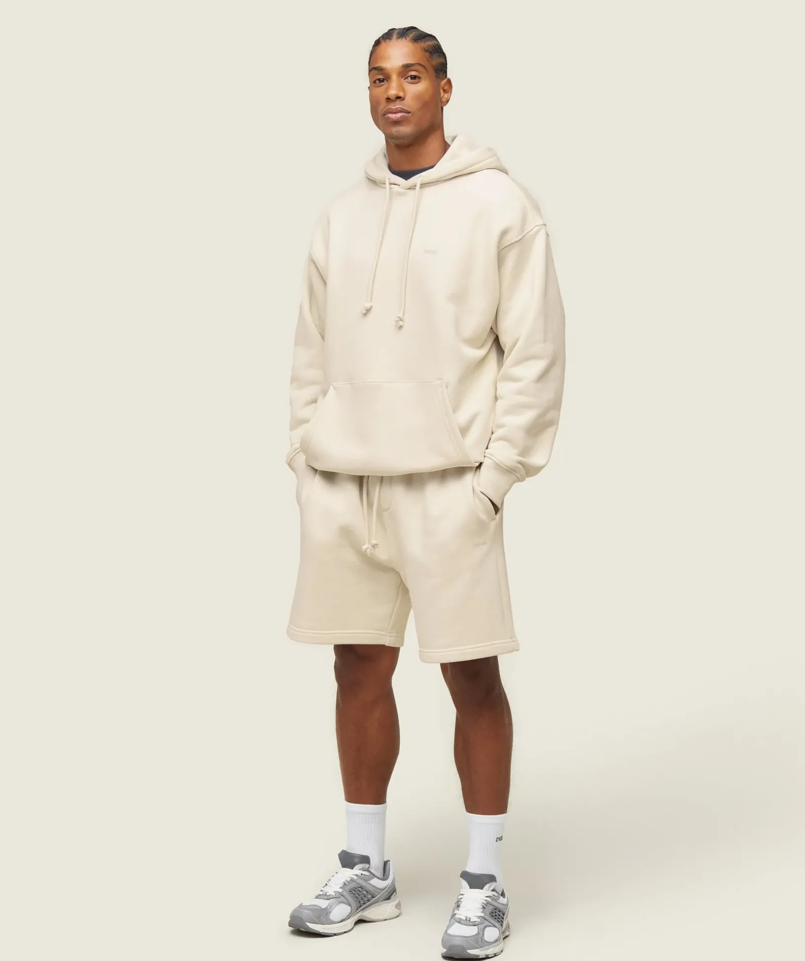 everywear Relaxed Hoodie