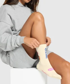 Graphic Track Crew Single